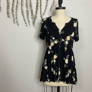 Torrid button up floral tunic